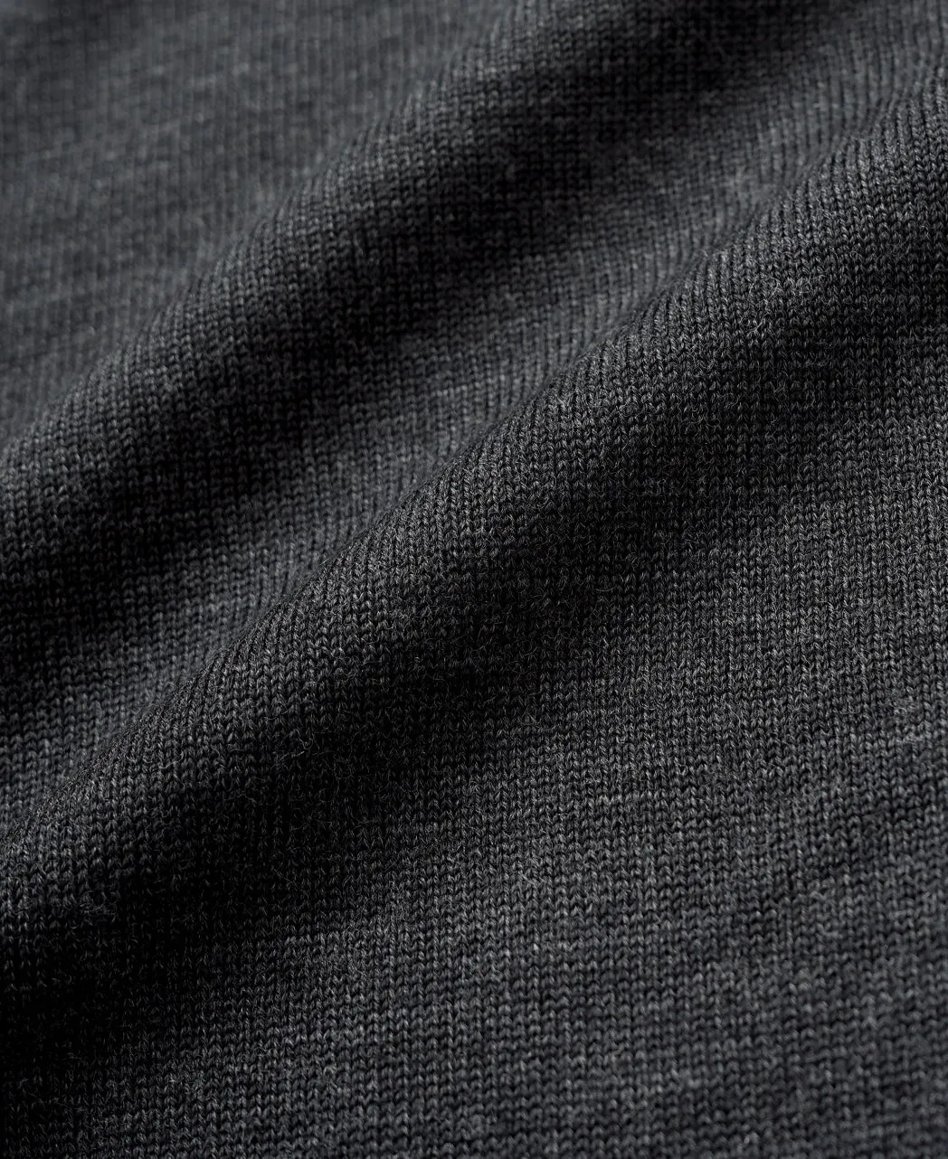 12G Turtleneck Knit  Super Extra Fine Merino