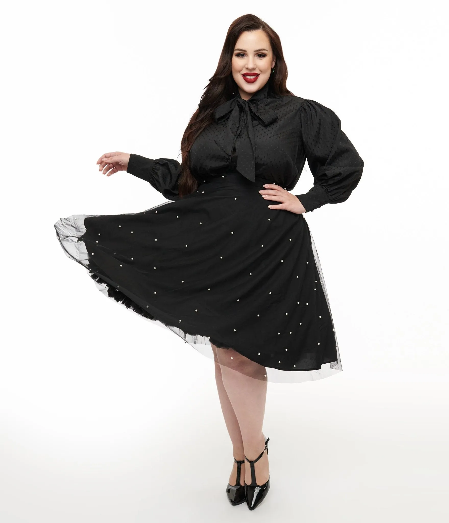 Magnolia Place Plus Size Black & Faux Pearl Sally Swing Skirt