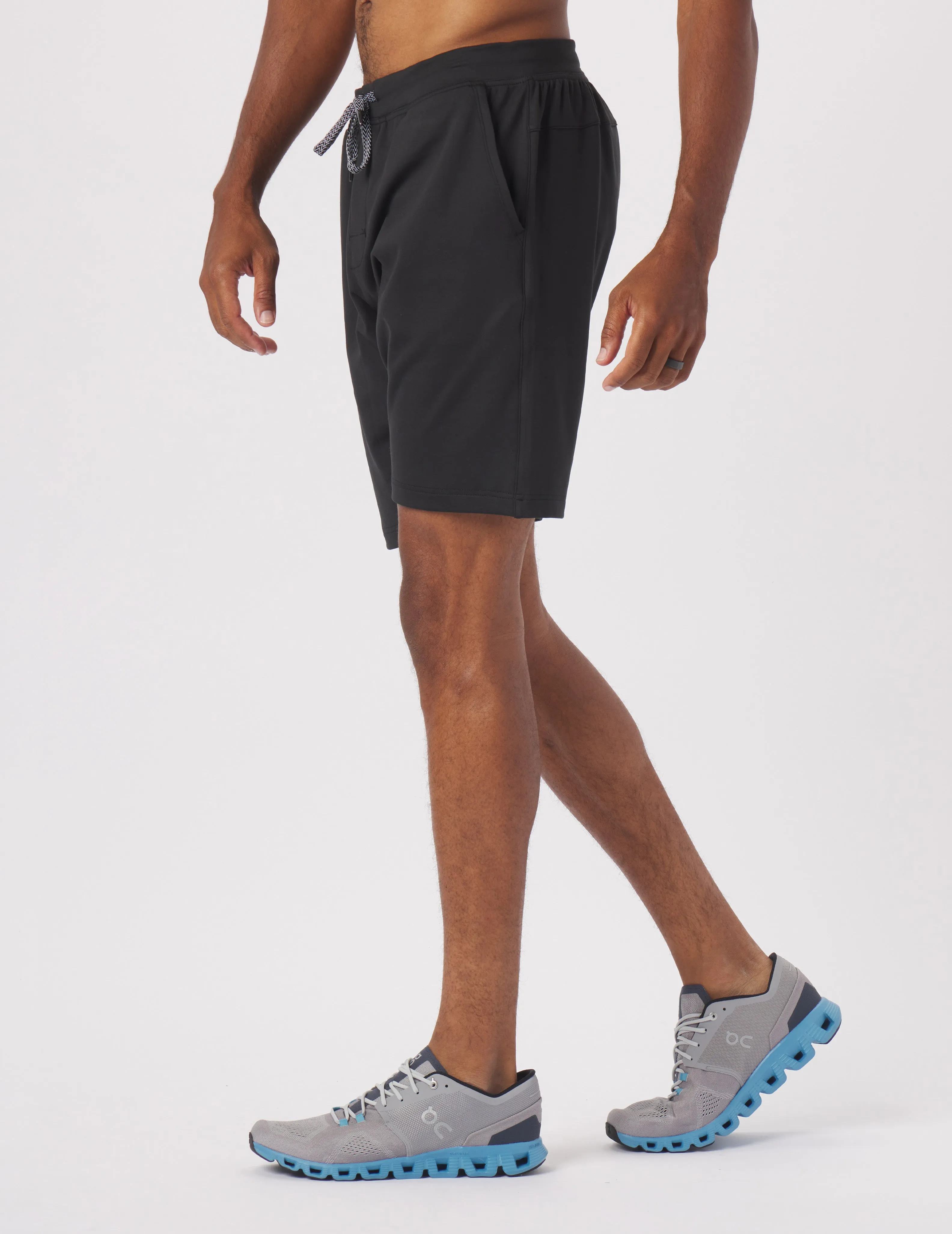 Medalist Short 7.5": Black