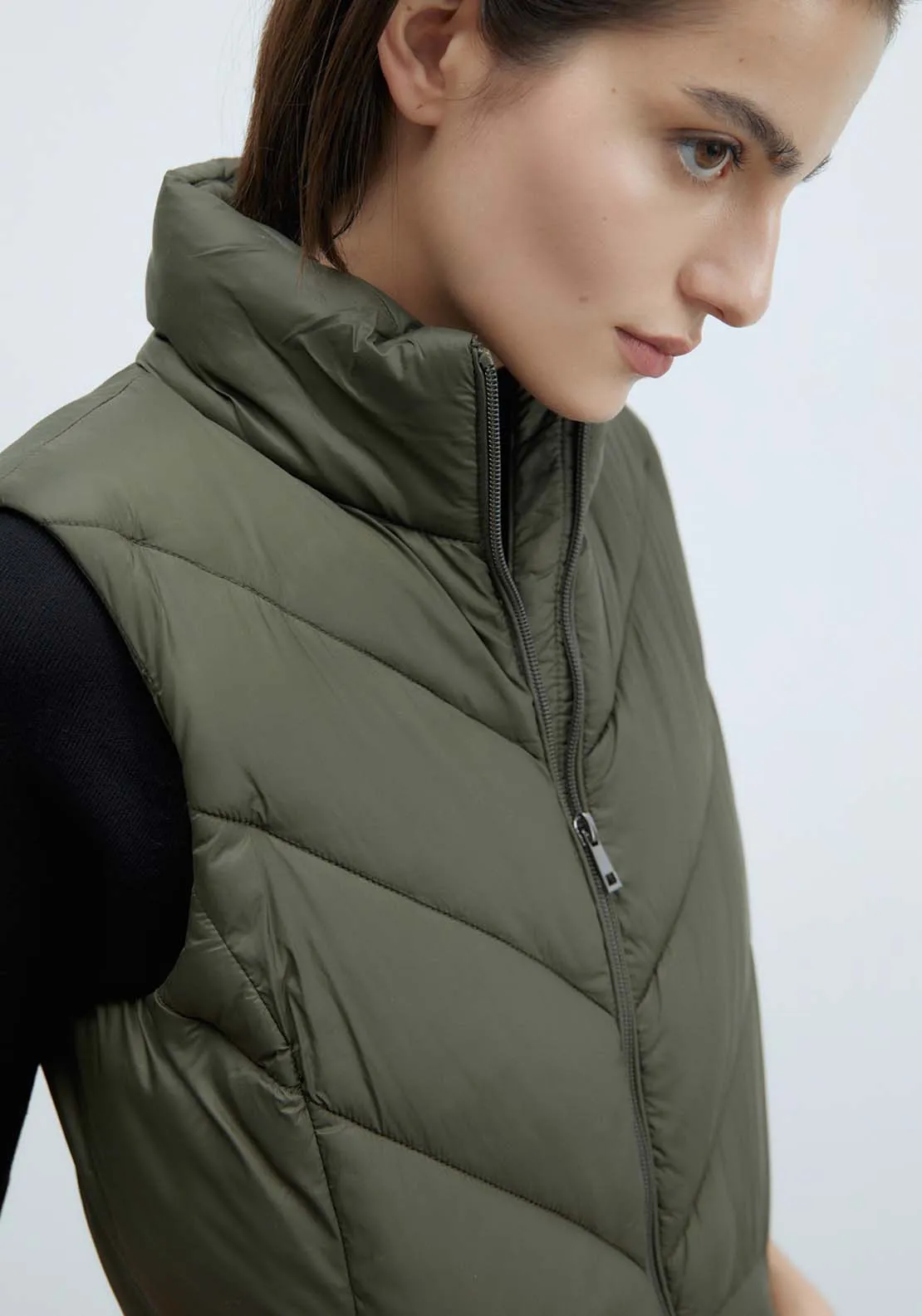 Plain Short Gilet - Khaki Green