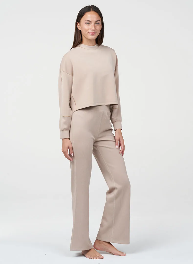 Ultraluxe Rib Flare Pant